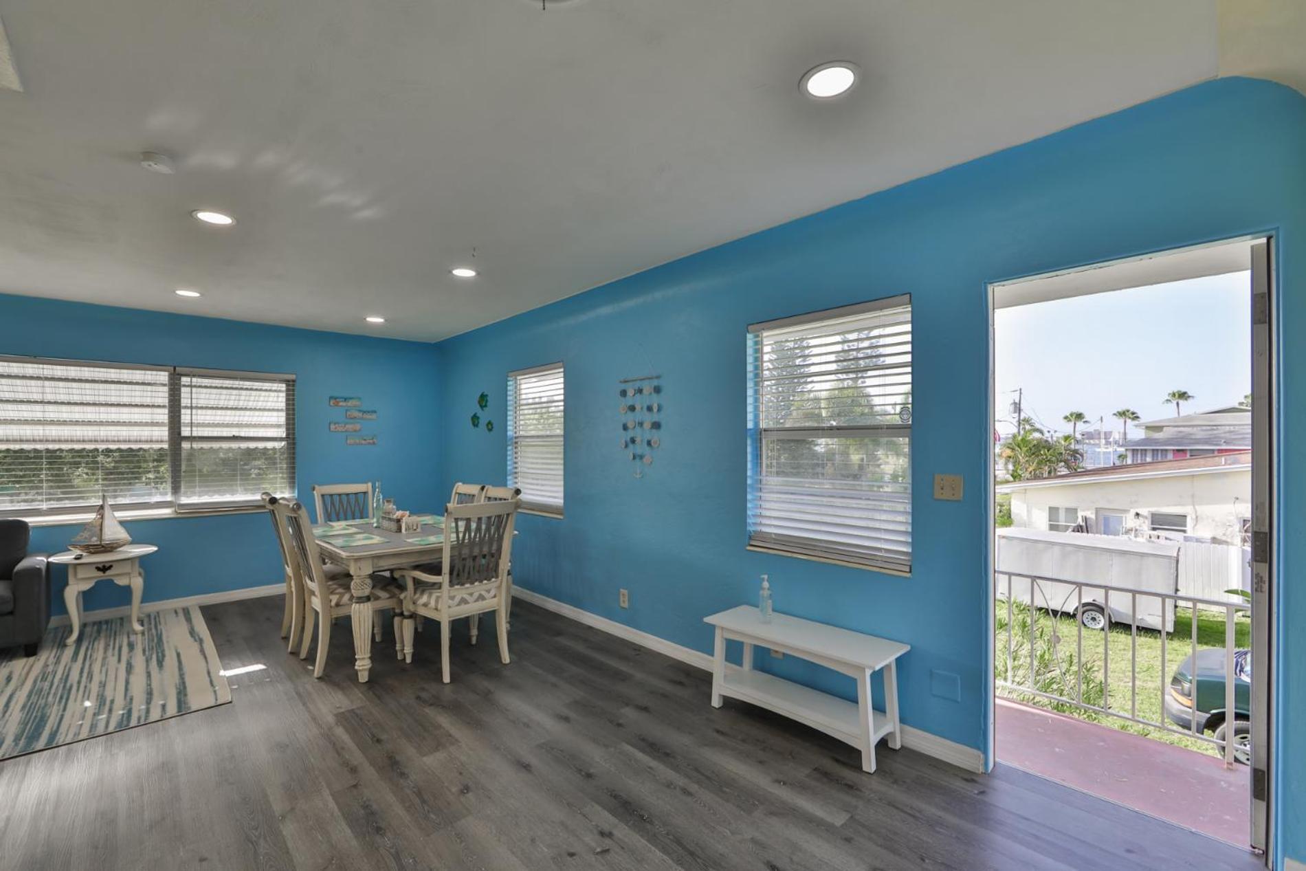 Lovely Vacation Home 1 Block From Beach & Downtown Gulfport St. Petersburg Ngoại thất bức ảnh